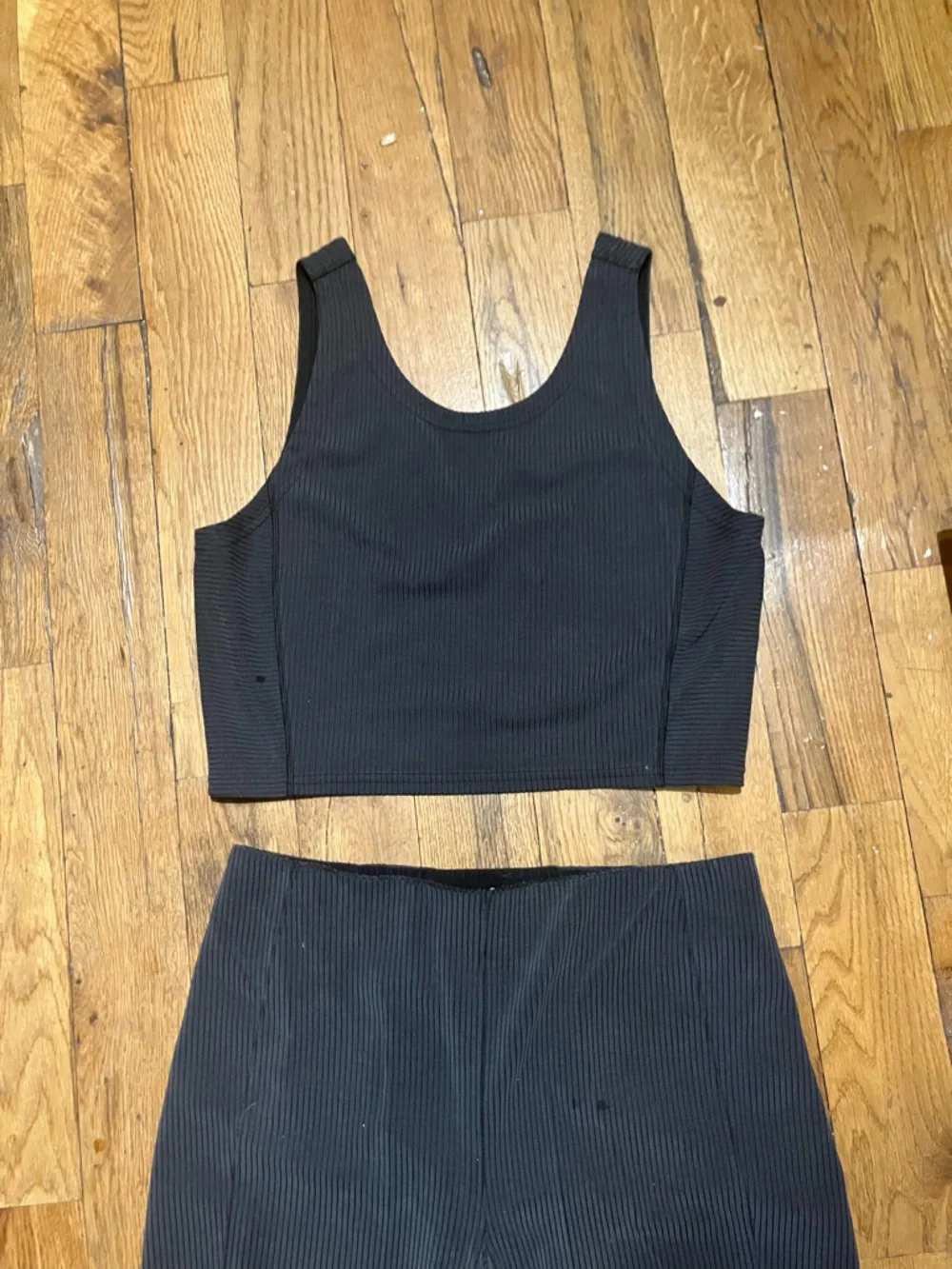 Lululemon Softstreme Ribbed Matching Set - Picture 6 of 6